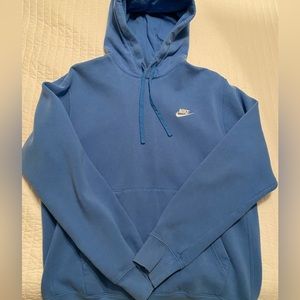 Women or men’s Blue Nike sweatshirt